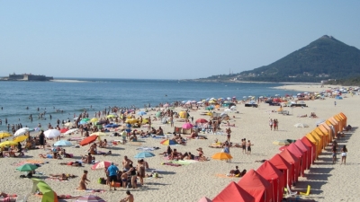 Top 15 praias que não pode deixar de visitar em família!